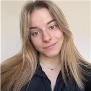 Sóc una persona decidida i autèntica, amb ganes d'aprendre i superar-me. Classes fins 4rt d'ESO